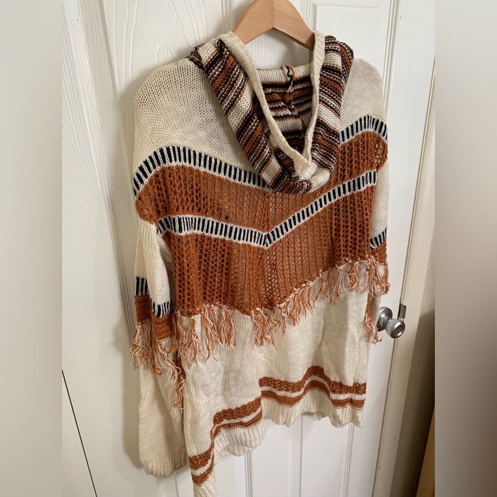 {3/$15} Blu Pepper | Cream and Brown Knit Fringe Cardigan - Picture 5 of 9